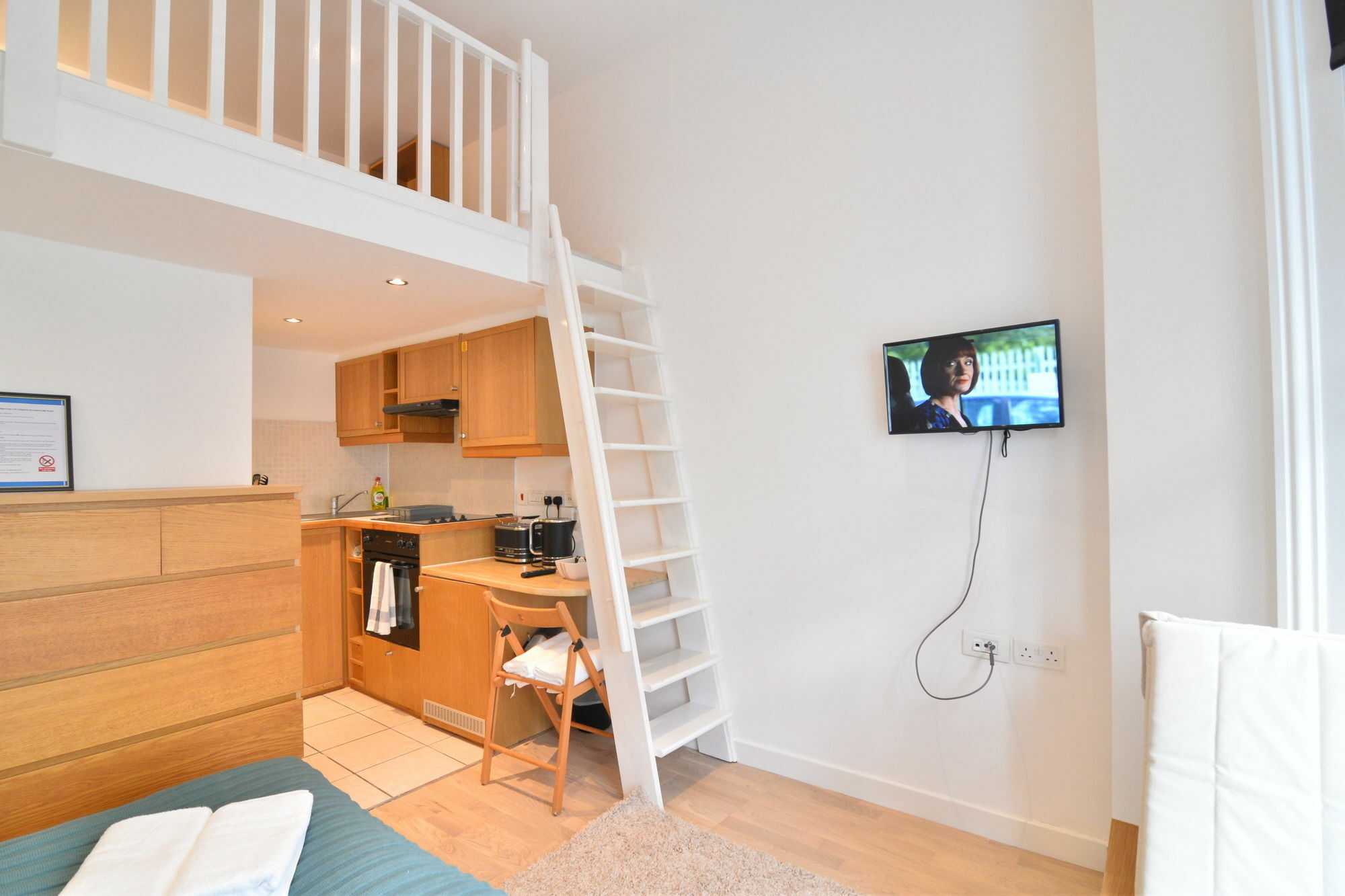 Apartment City Gate Kensington