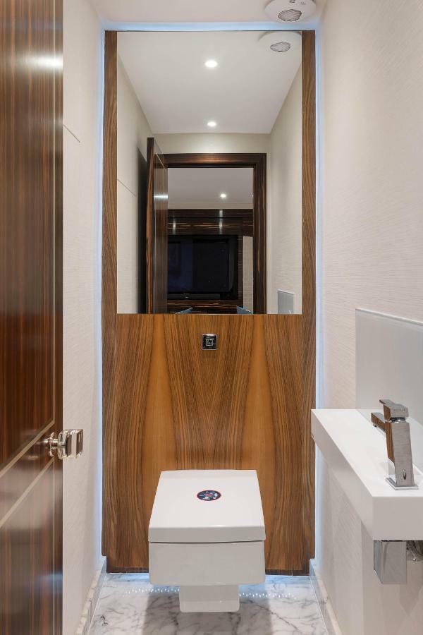 Ferienhaus Spectacular Knightsbridge House Harrods 1 Minute