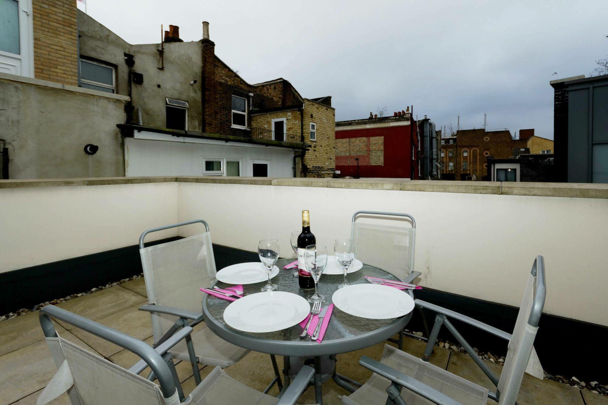 Finsbury Serviced Appart hôtel 4*