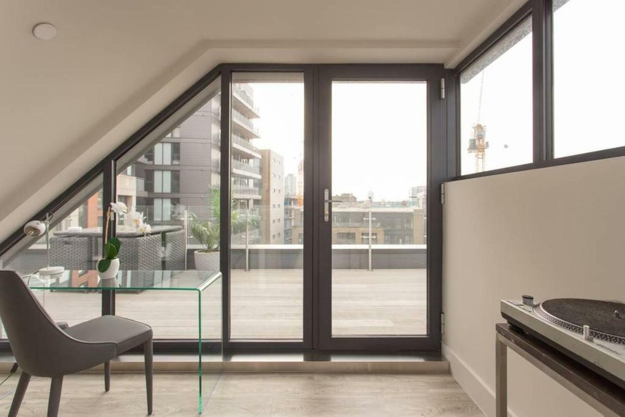 Accommodatie bij particulieren Luxury En-suite Double Room/ W Roof Terrace & Netflix Londen