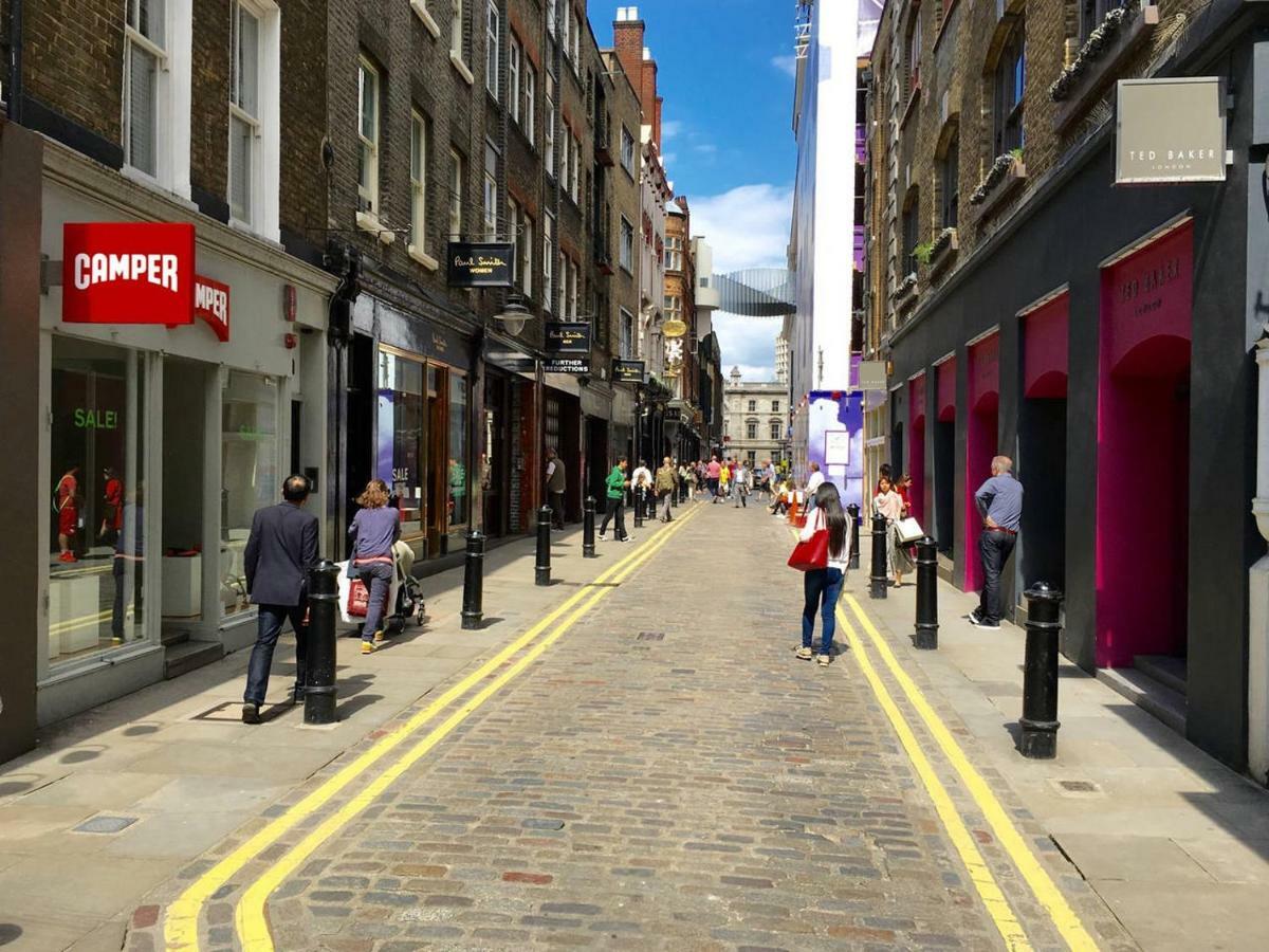 Covent Garden - Netflix&nespresso London