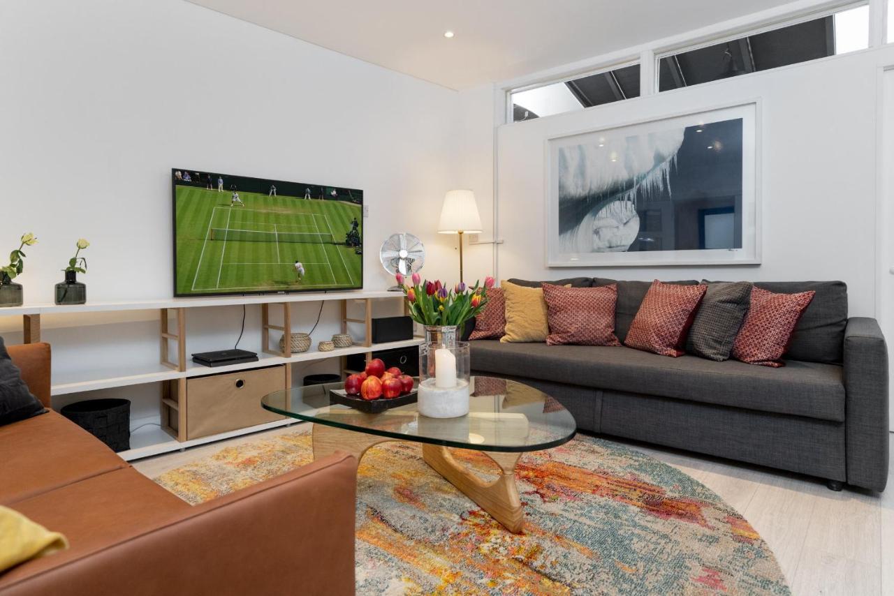 Apartment Huge & 3 Bedr, 4 Beds, 2,5 Bath Covent Gdn *