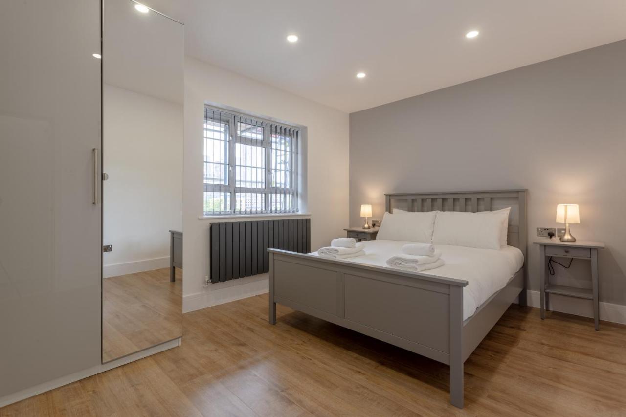 Gorgeous Duplex Near Canary Wharf, Excel & O2 * Londen