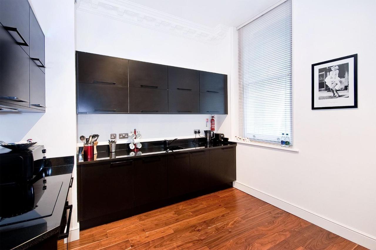 2, 48 Bishopsgate By Living Holiday home *