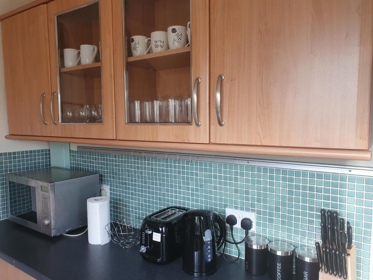 Ferienhaus Elegant House 10 Minutes Walk To Wembley Stadium London