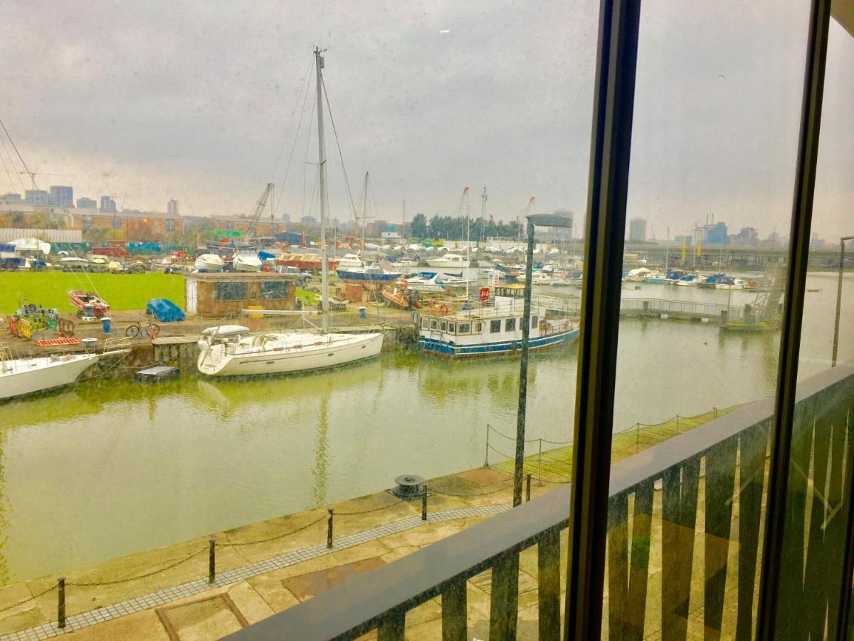 Excel 2 Bedrooms River View *
