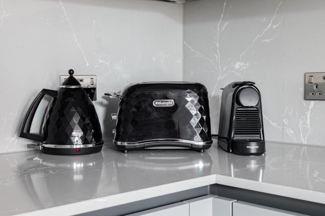 Hausd - Leicester Square Apartment