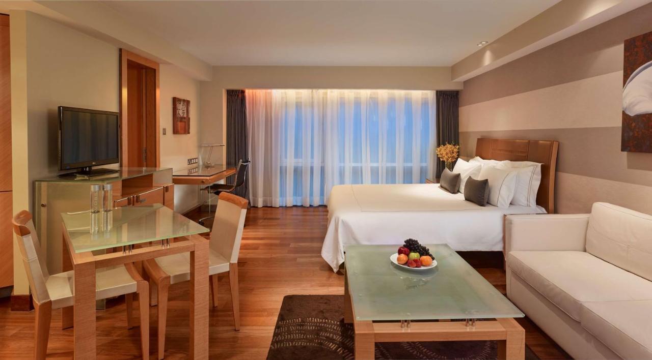 Plaza On The River 5* London