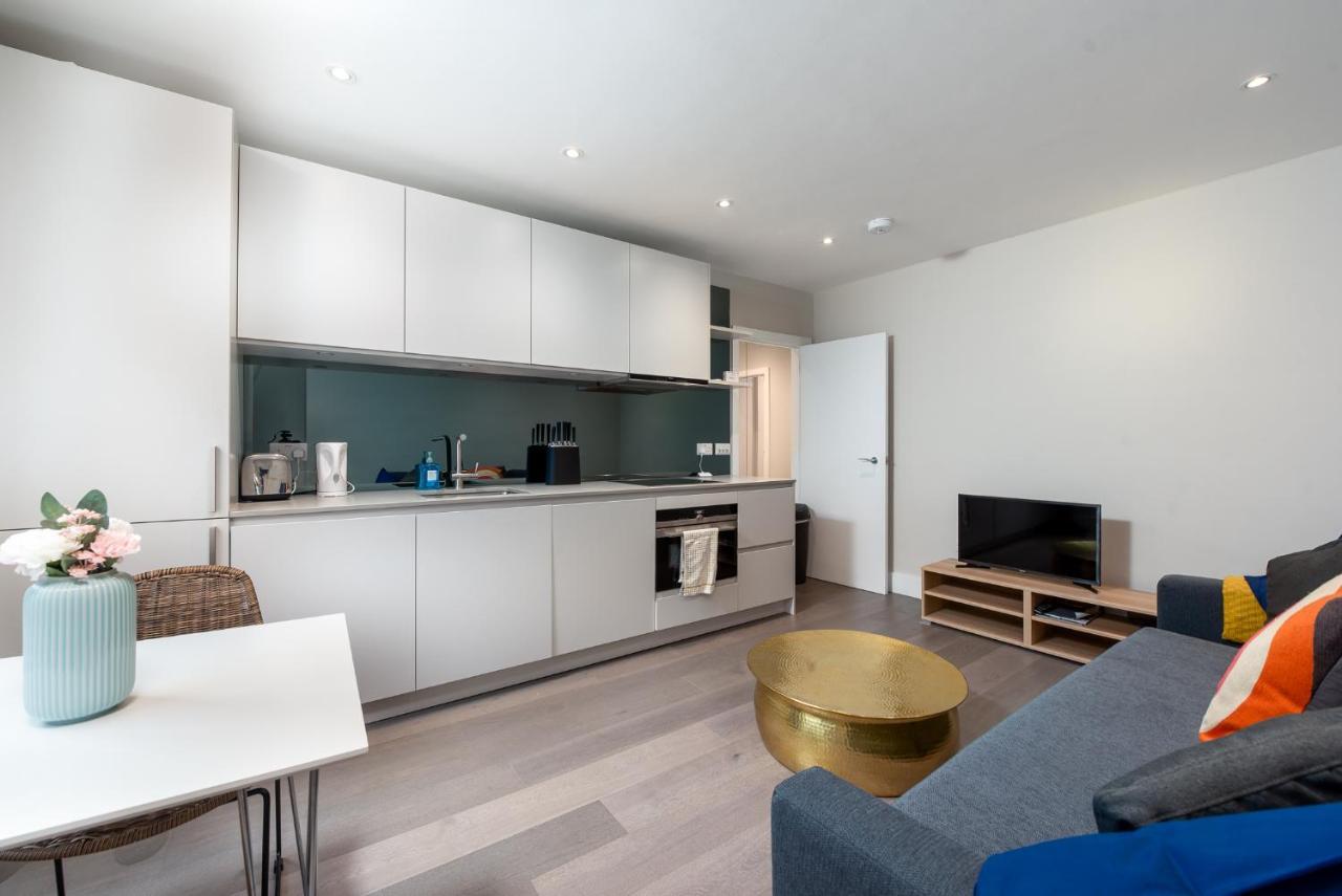 Meriden Court, Chelsea