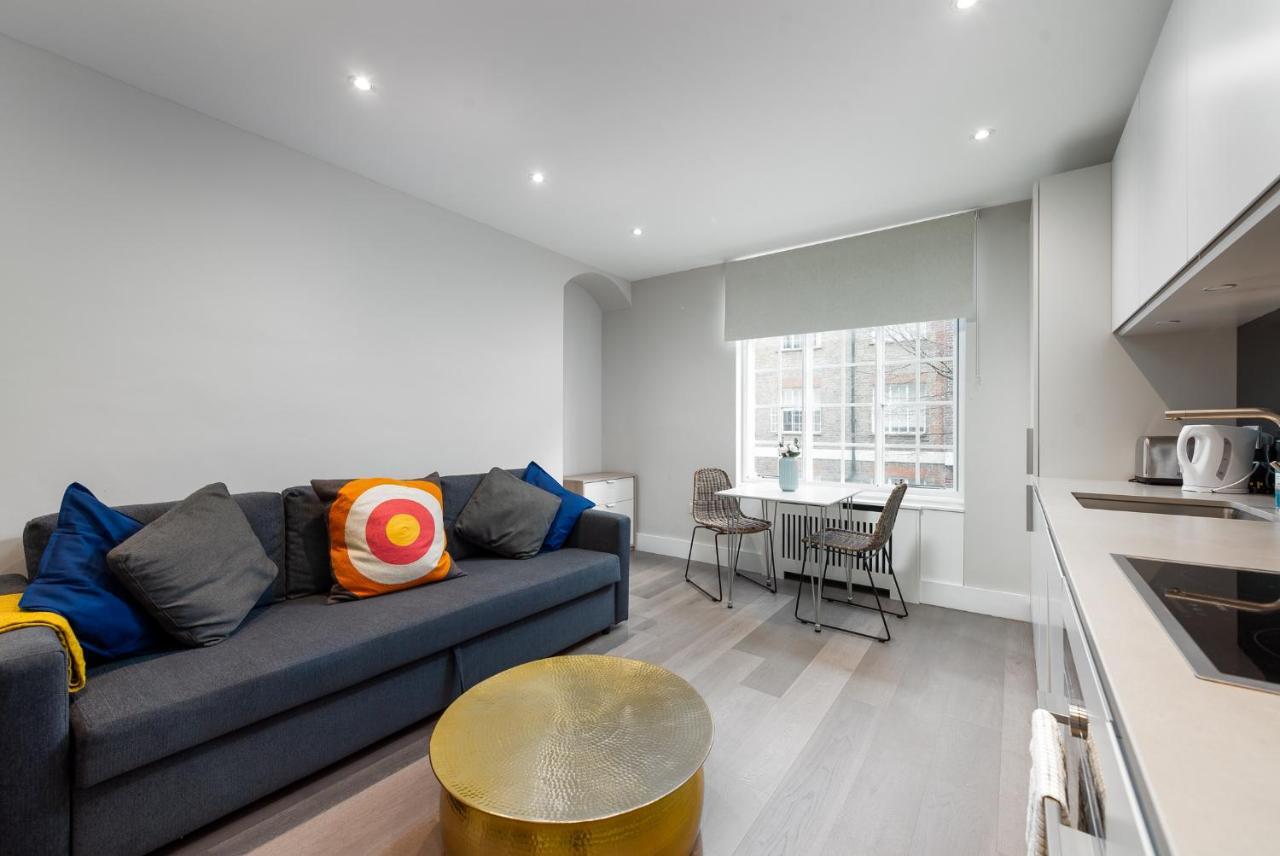 Meriden Court, Chelsea *