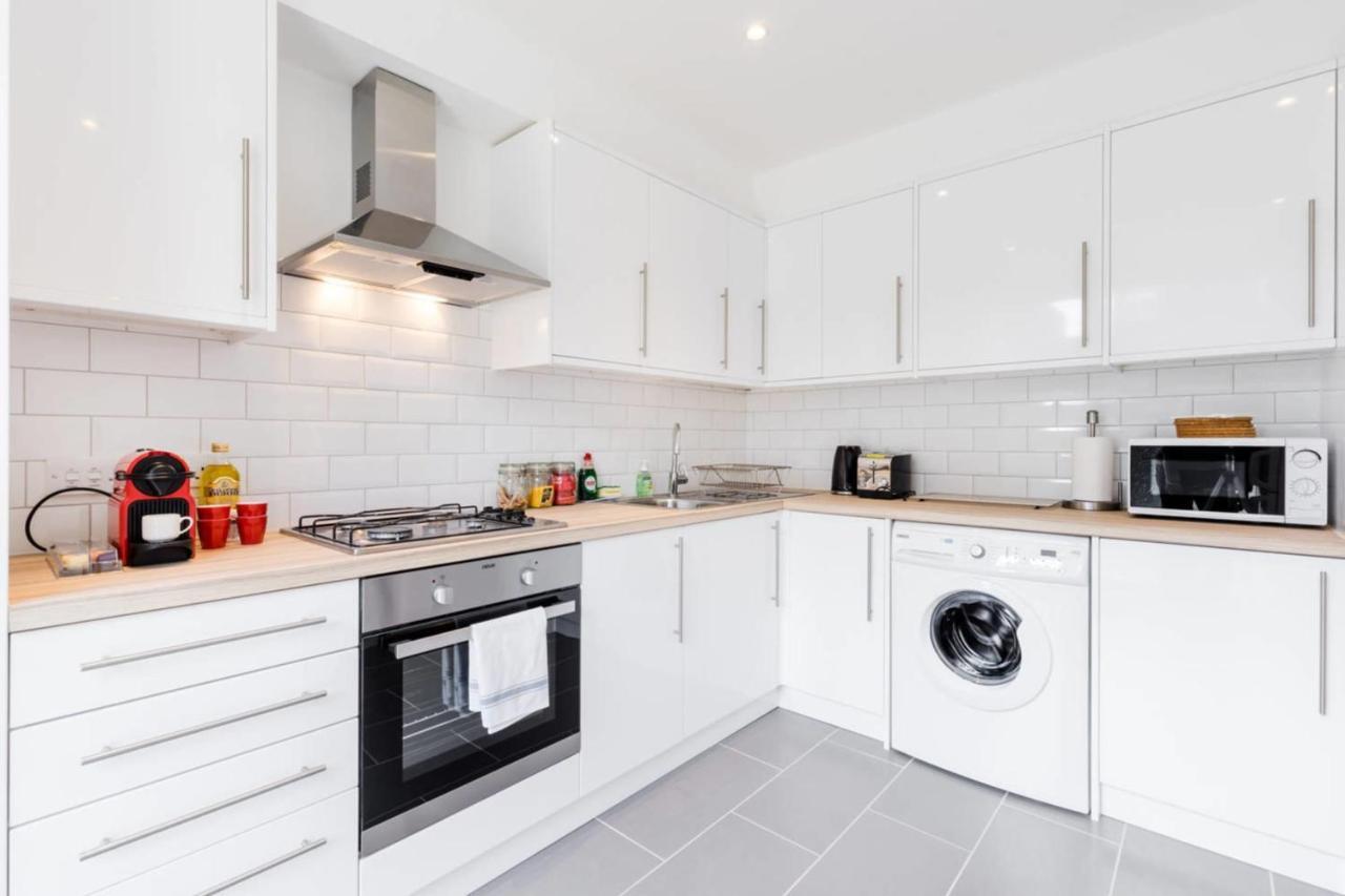 Cosy 4 Bed Apt In Central Sleeps 8 * Londres