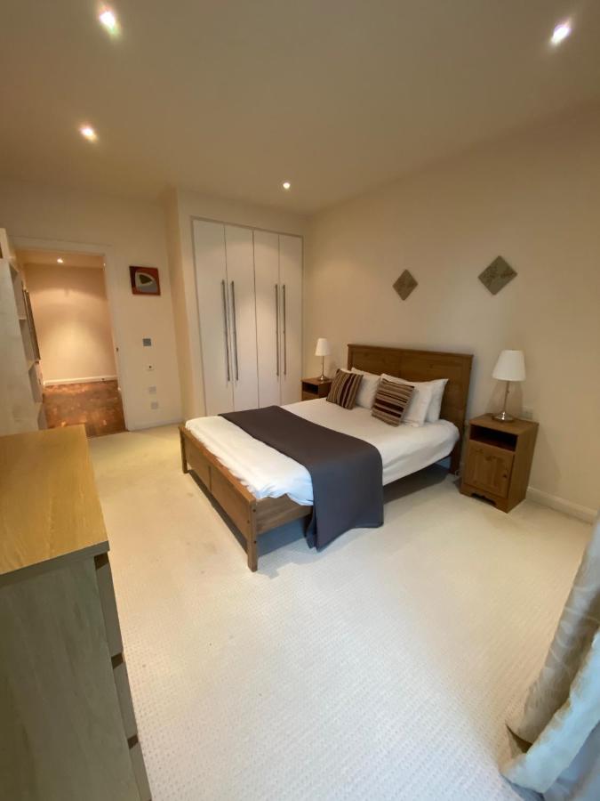 Hommey Luxury - Canary Wharf *