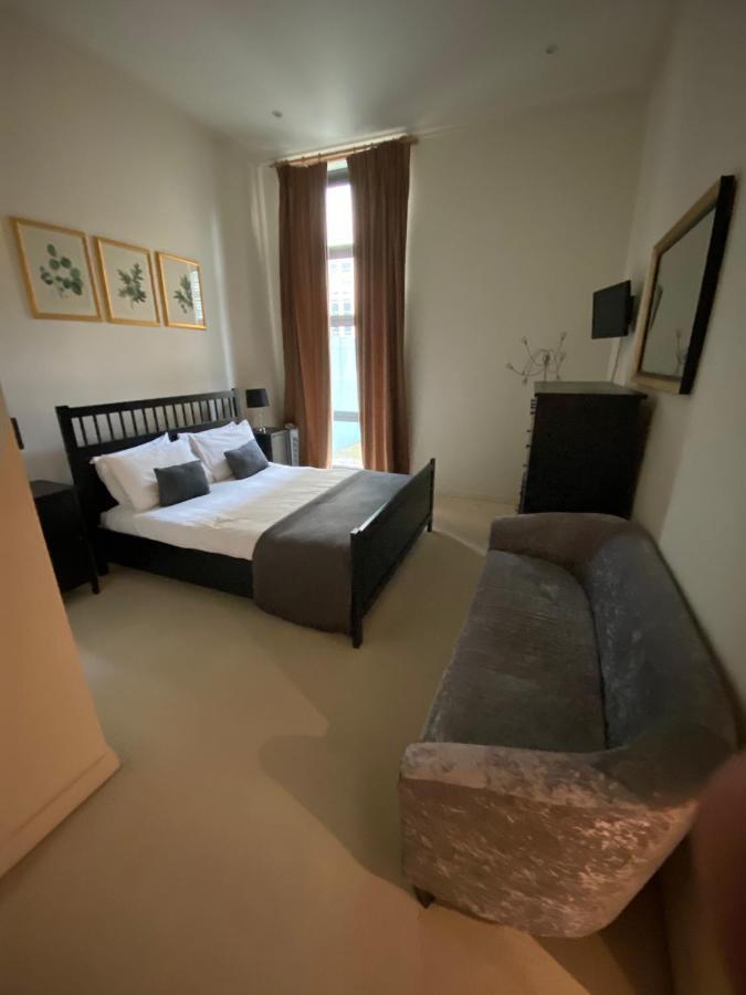 Hommey Luxury - Canary Wharf