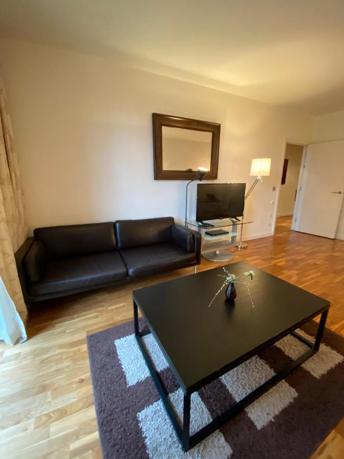 Hommey Luxury - Canary Wharf