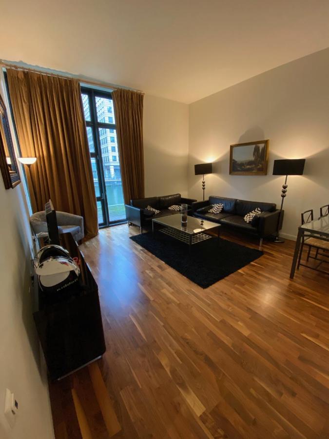 Hommey Luxury - Canary Wharf * Londres