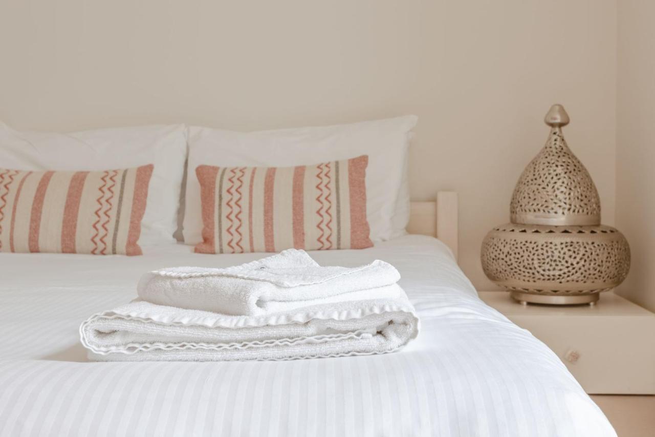 Appartement Charmingly Unique And Recently Refurbished Watchman's In Camden Town Londres