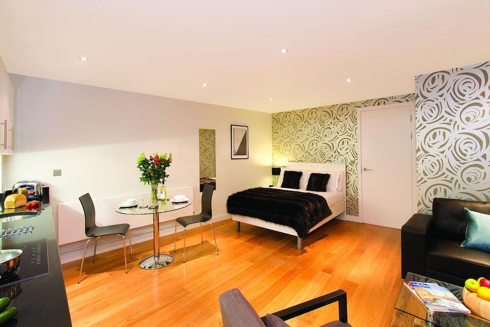 Red Lion Court By City2stay Londres