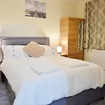 London Luxurious Sweet Home
