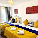 2-Bedrooms Apartment, Lounge, Balcony