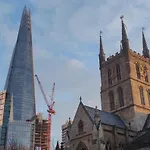 London Bridge I Bed Apartment By Tower Bridge - Great Location Close To Transport Links