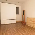 Modern Split Level Flat In Croydon