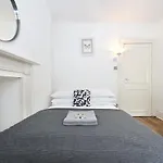 Stylish Central Soho Studio\'S