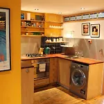 Artistic And Soulful Carnaby Street Movie Pad