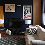 Artistic And Soulful Carnaby Street Movie Pad