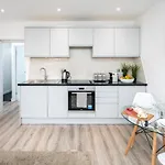 Skyline Serviced Apartments - Seldon