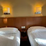 Orchard Hotel