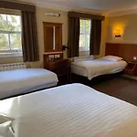 Orchard Hotel
