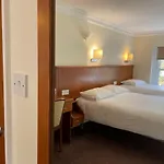 Orchard Hotel