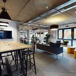 Minimalist Studio Apartments At Westcombe House In Greenwich