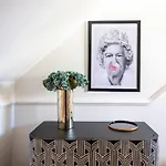 Fabulous Gloucester Road Apartment