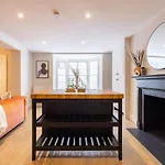 The Paddington Flat - Modern 2Bdr With Patio
