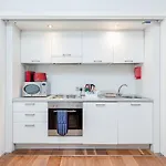 Roomspace Serviced Apartments - Sterling House