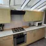 Private Guest Rooms In Tooting