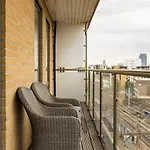 The Limehouse Classic - Endearing 2Bdr Flat With Balcony