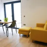 Cute Central London Flat