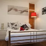 Apartasuites London Emerald