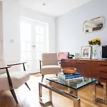 Naval Cottage In The Heart Of Royal Greenwich