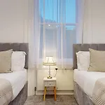 Camden Reach Apartment - Engels Suite 2 Bedroom