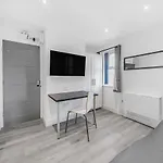 Top Floor Studio In Camberwell