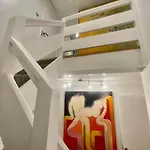 Newly Renovated 2 Bedroom Apartment