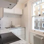 Fitzrovia Modern Studio Apartment