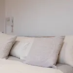 Your Lovely Studio Flat- West3
