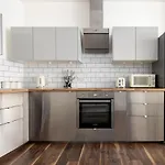 The Peckham Apartments