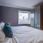 Statera Apartments - Thames View