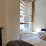 Spacious Central London 2 Bedroom Mansion Block Apartment
