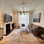 Duplex In Belgravia